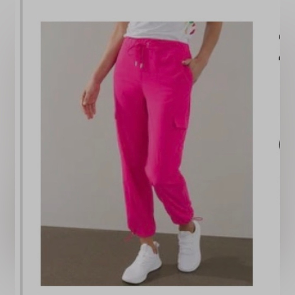 Chicos Zenergy pink cargo joggers, size 2.5 (14)